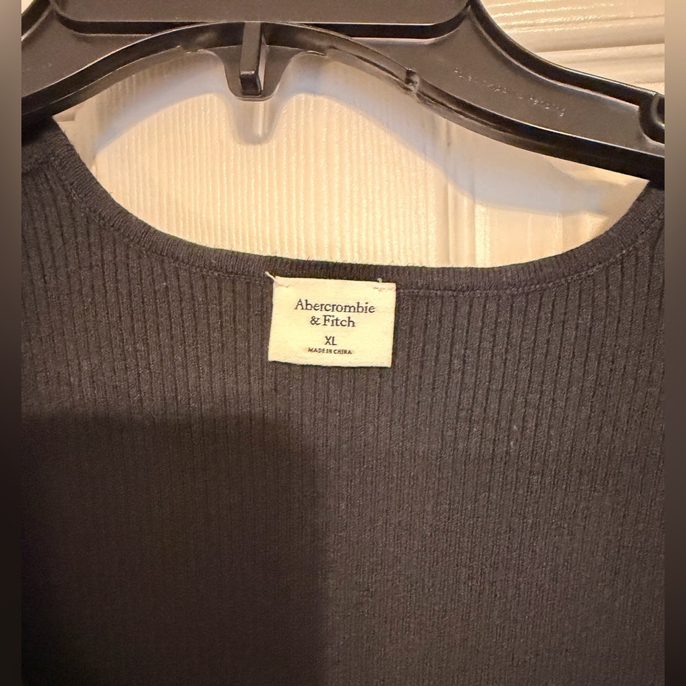 Abercrombie & Fitch Black Knit Tank Top - Picture 3 of 3